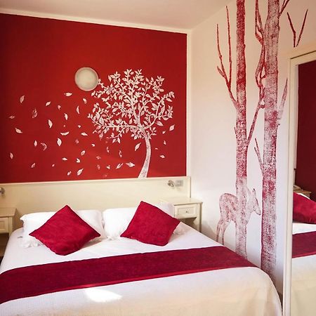 Hotel Il Crinale Grizzana エクステリア 写真