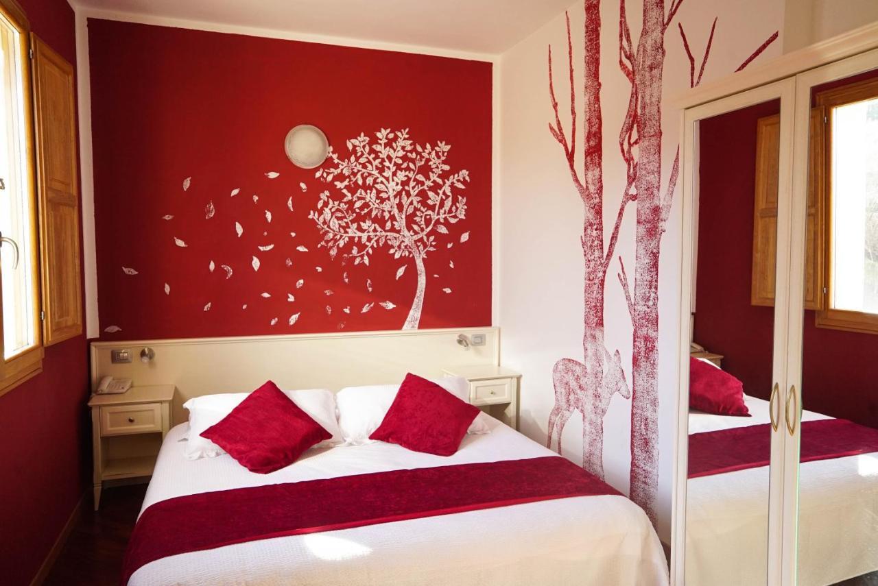 Hotel Il Crinale Grizzana エクステリア 写真